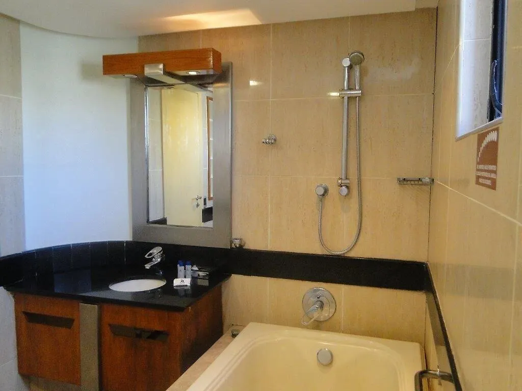 Plaza Praia Suites Fortaleza  Hotel