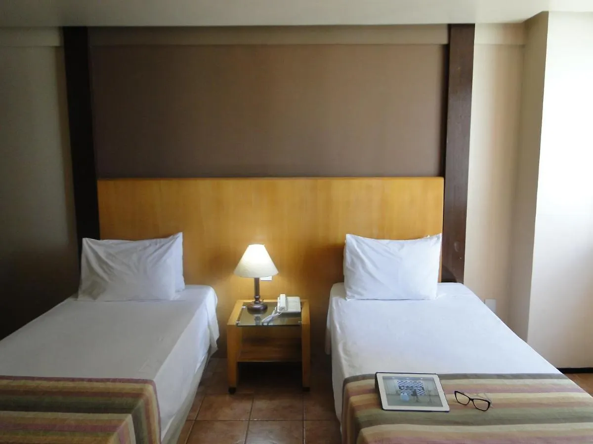Plaza Praia Suites Fortaleza  4*, Fortaleza (Ceara)