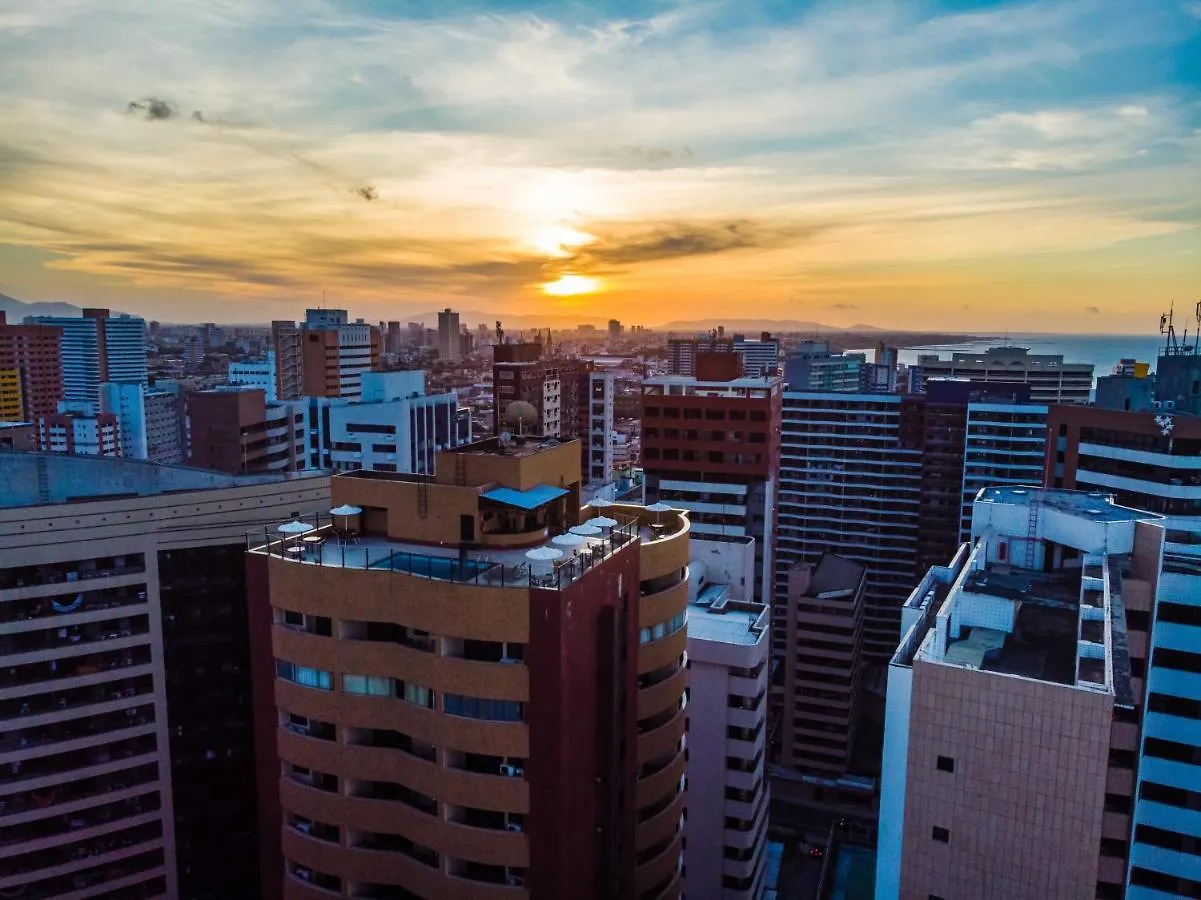 Plaza Praia Suites Fortaleza 4*,  Brazília