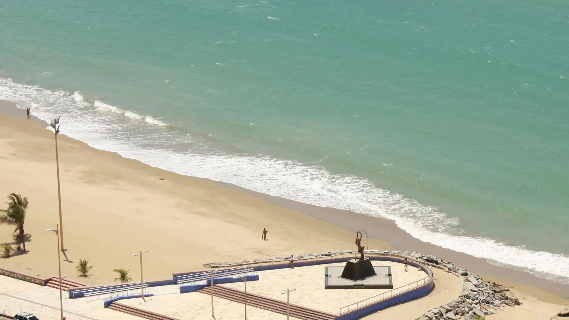 **** Szálloda Plaza Praia Suites Fortaleza Brazília